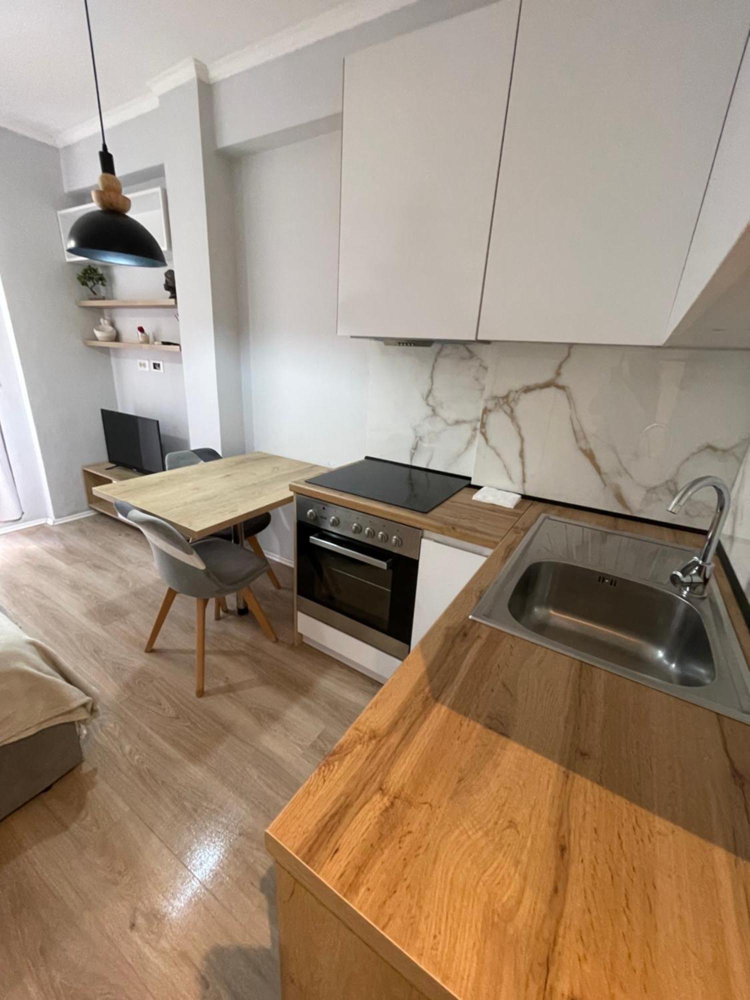 Sunshine Apartament Tirana